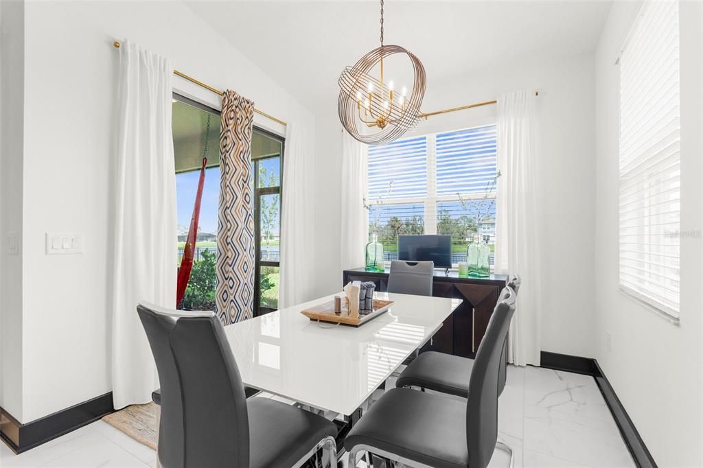 出租: $3,595 (4 贝兹, 3 浴室, 2192 平方英尺)