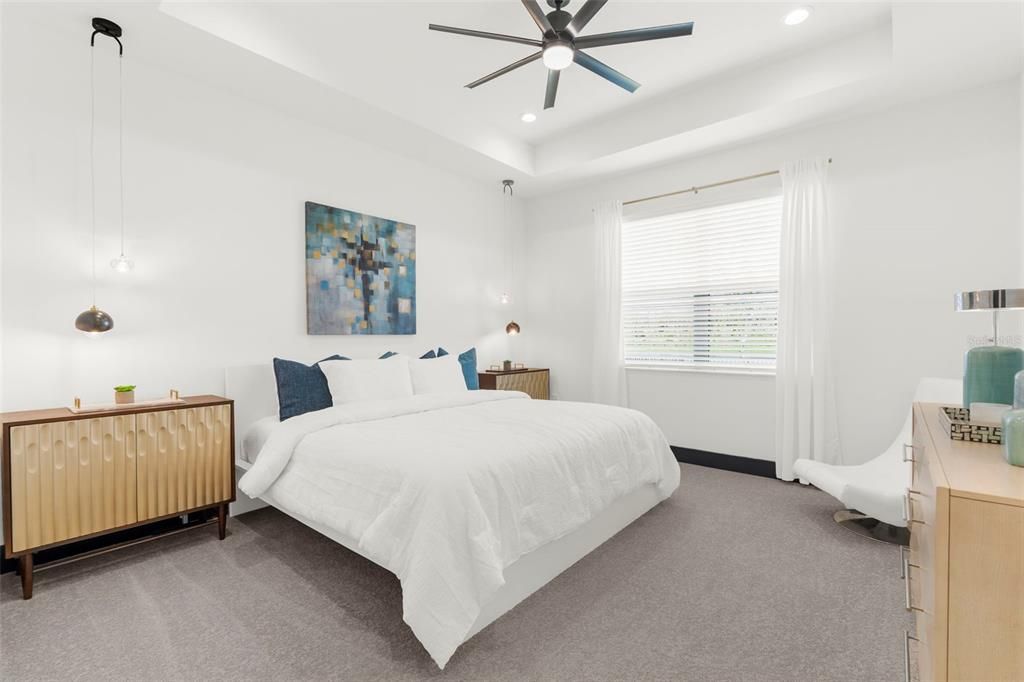 出租: $3,595 (4 贝兹, 3 浴室, 2192 平方英尺)