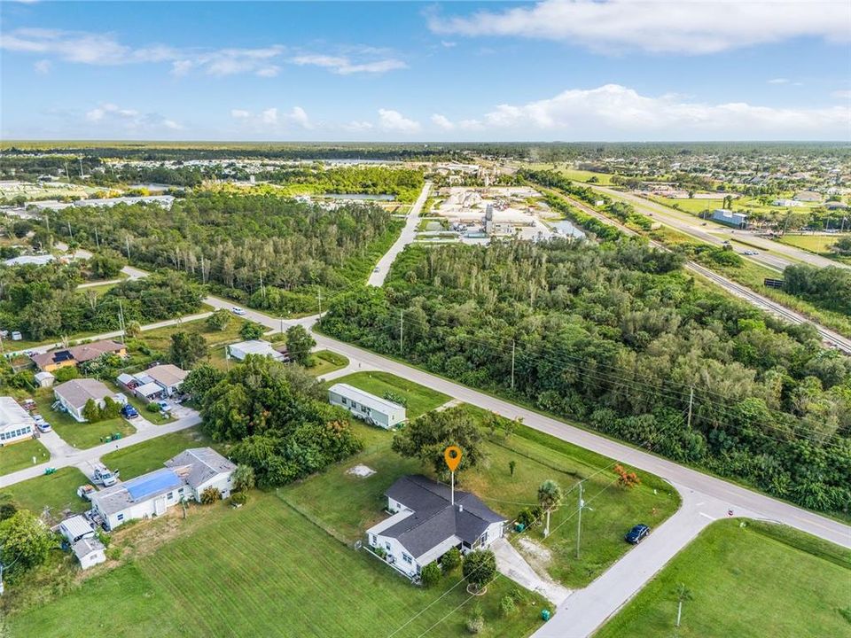 For Sale: $200,000 (3 beds, 2 baths, 1600 Square Feet)