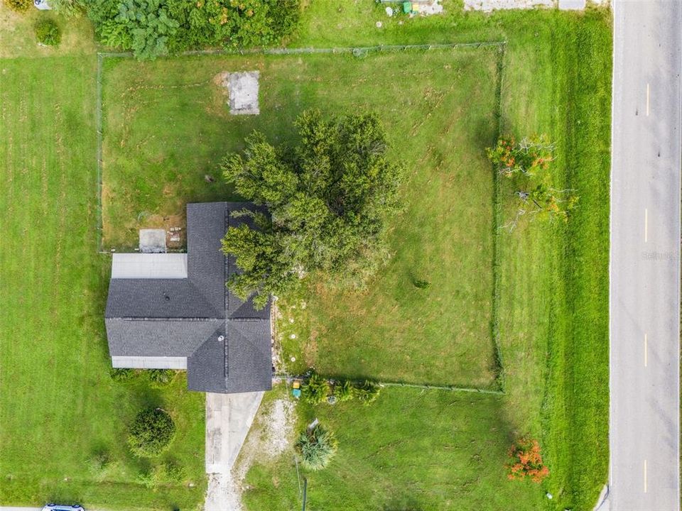 For Sale: $200,000 (3 beds, 2 baths, 1600 Square Feet)