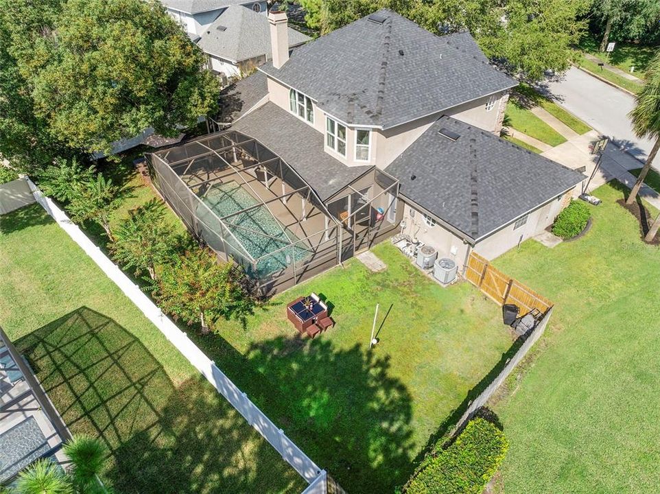 En Venta: $721,000 (5 camas, 2 baños, 2880 Pies cuadrados)