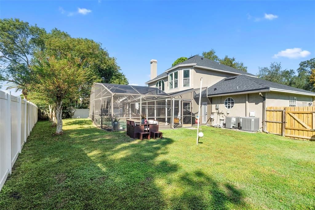 En Venta: $721,000 (5 camas, 2 baños, 2880 Pies cuadrados)