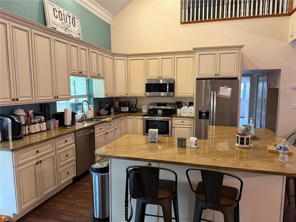 На продажу: $550,000 (3 спален, 2 ванн, 2789 Квадратных фут)