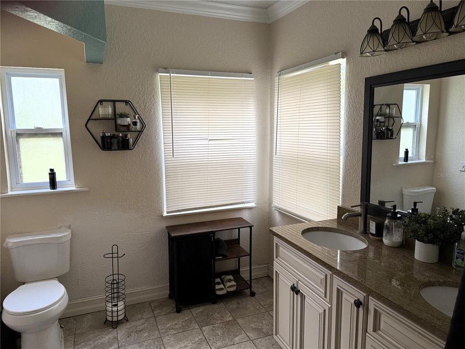 На продажу: $550,000 (3 спален, 2 ванн, 2789 Квадратных фут)