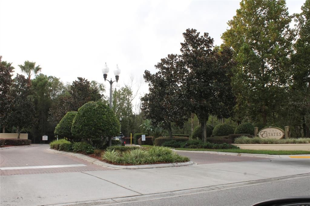 For Rent: $1,249 (1 beds, 1 baths, 619 Square Feet)