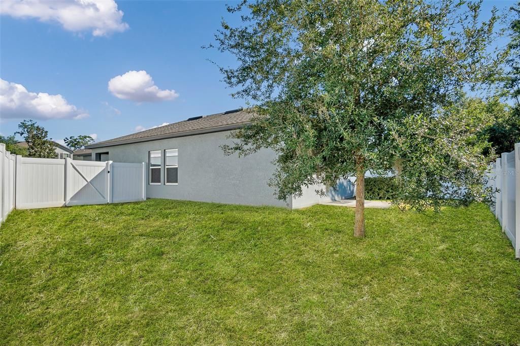 For Sale: $315,000 (3 beds, 2 baths, 1174 Square Feet)