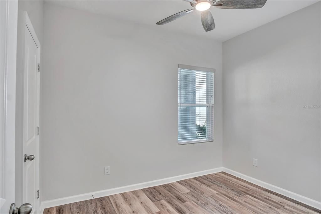 For Sale: $315,000 (3 beds, 2 baths, 1174 Square Feet)