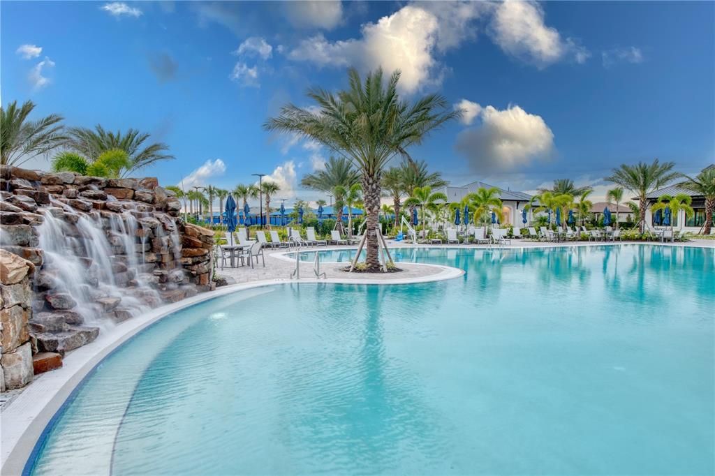 Под контрактом: $750,000 (3 спален, 2 ванн, 1670 Квадратных фут)