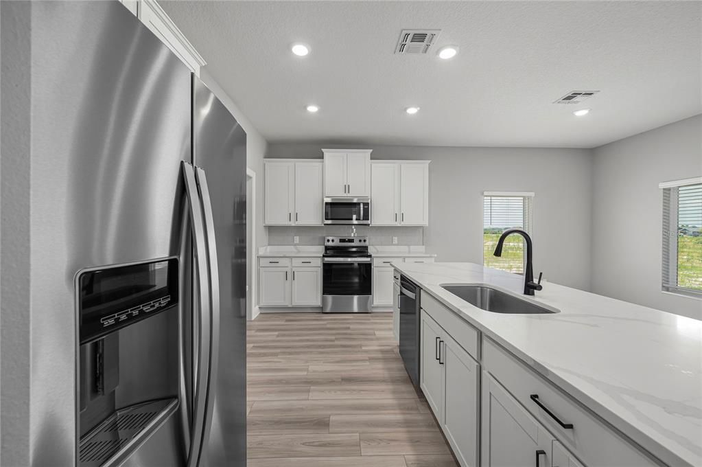 For Sale: $487,900 (5 beds, 2 baths, 2461 Square Feet)