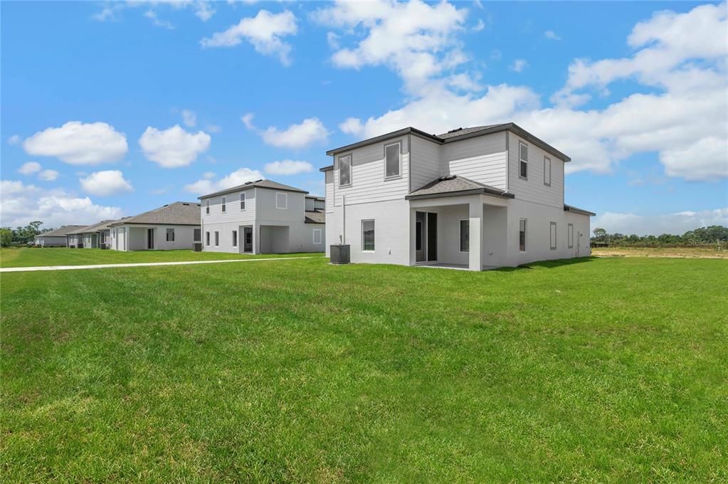 For Sale: $487,900 (5 beds, 2 baths, 2461 Square Feet)