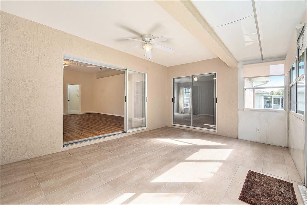 En Venta: $299,900 (2 camas, 2 baños, 1698 Pies cuadrados)