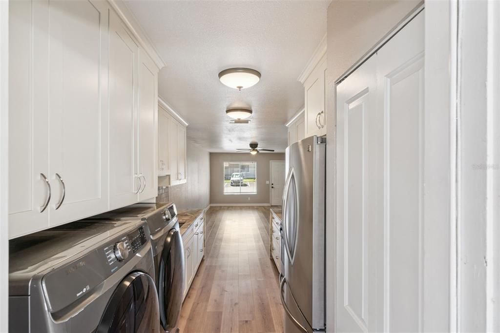 待售: $160,000 (2 贝兹, 2 浴室, 1140 平方英尺)