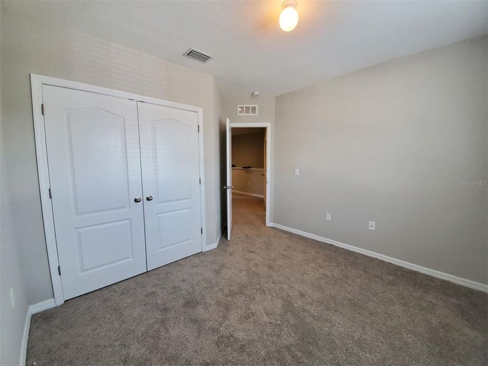 出租: $2,200 (3 贝兹, 2 浴室, 1550 平方英尺)