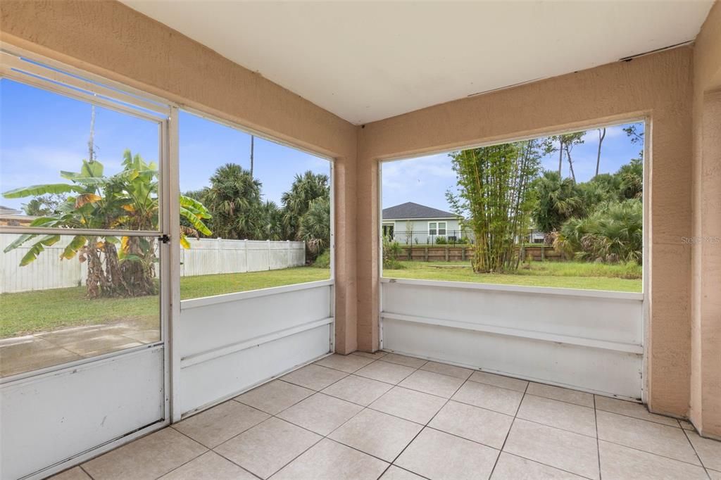 Active With Contract: $262,900 (3 beds, 2 baths, 1320 Square Feet)