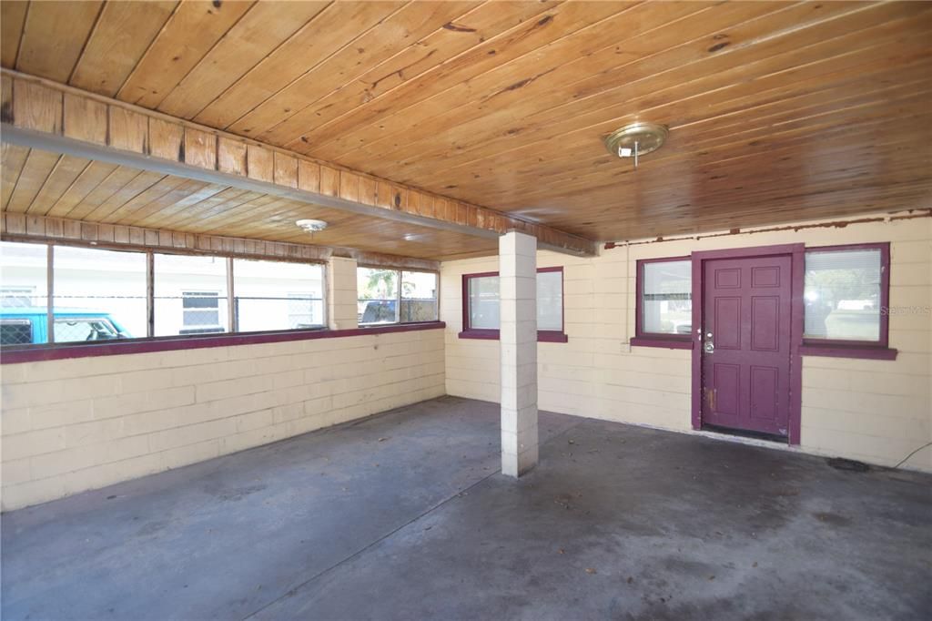 Active With Contract: $164,900 (3 beds, 1 baths, 1350 Square Feet)