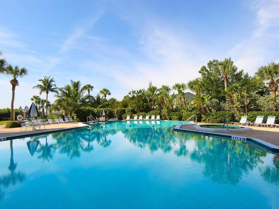 For Sale: $1,250,000 (2 beds, 2 baths, 1642 Square Feet)