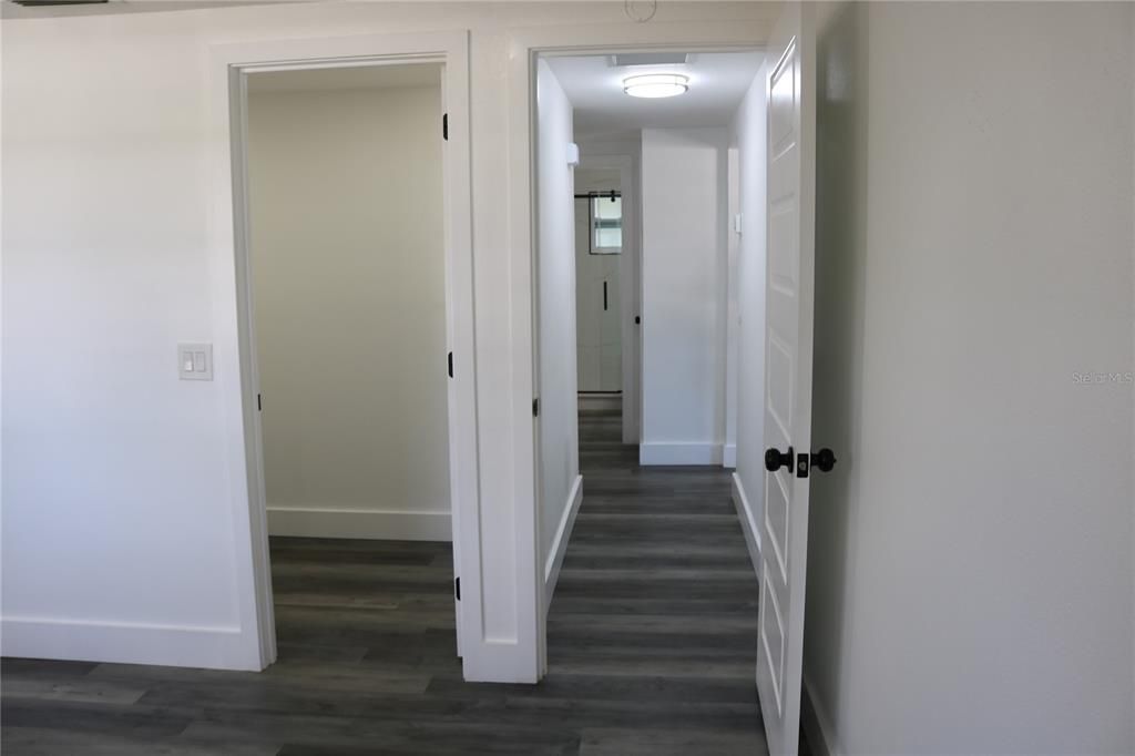 For Sale: $279,000 (3 beds, 2 baths, 1220 Square Feet)