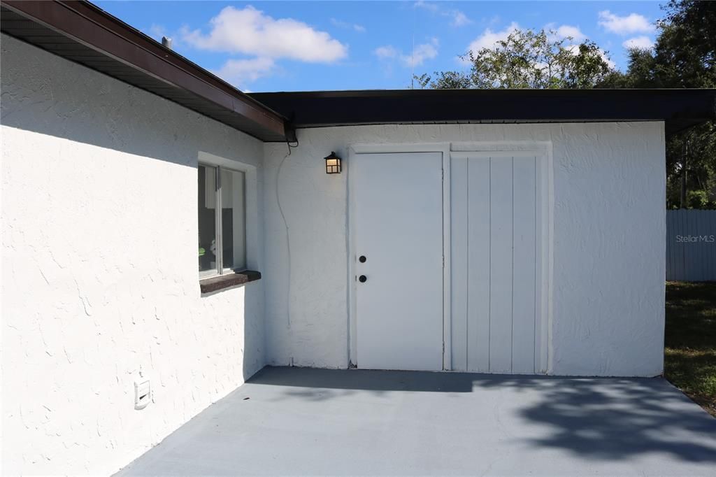 For Sale: $279,000 (3 beds, 2 baths, 1220 Square Feet)