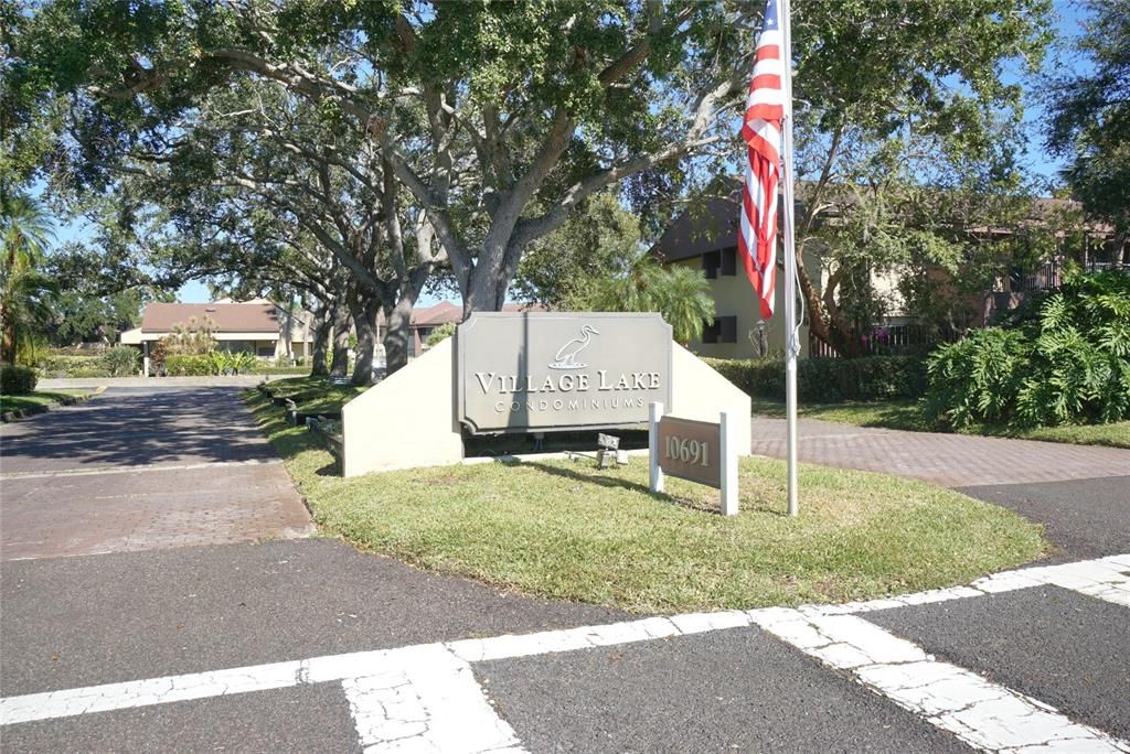 For Rent: $1,495 (2 beds, 2 baths, 975 Square Feet)