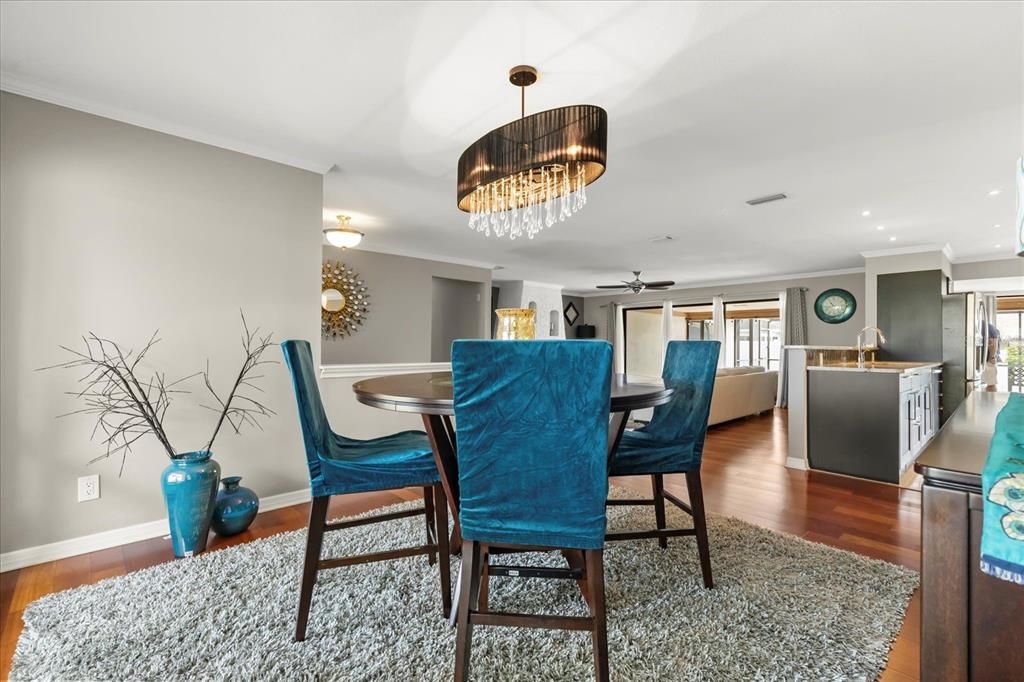 For Sale: $649,900 (4 beds, 2 baths, 2678 Square Feet)