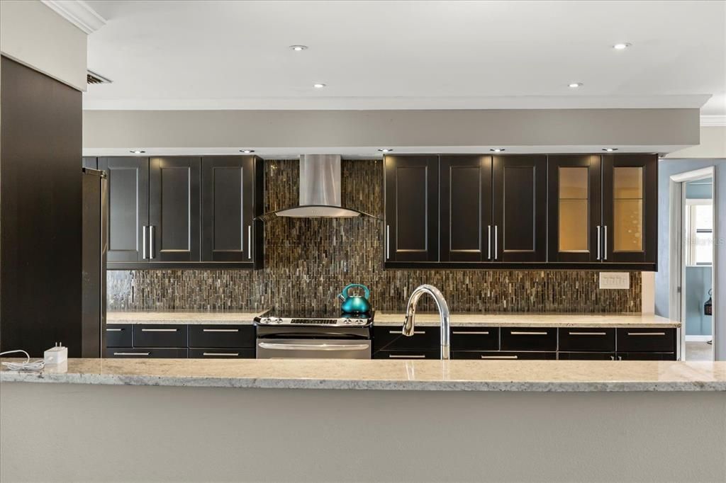 For Sale: $649,900 (4 beds, 2 baths, 2678 Square Feet)