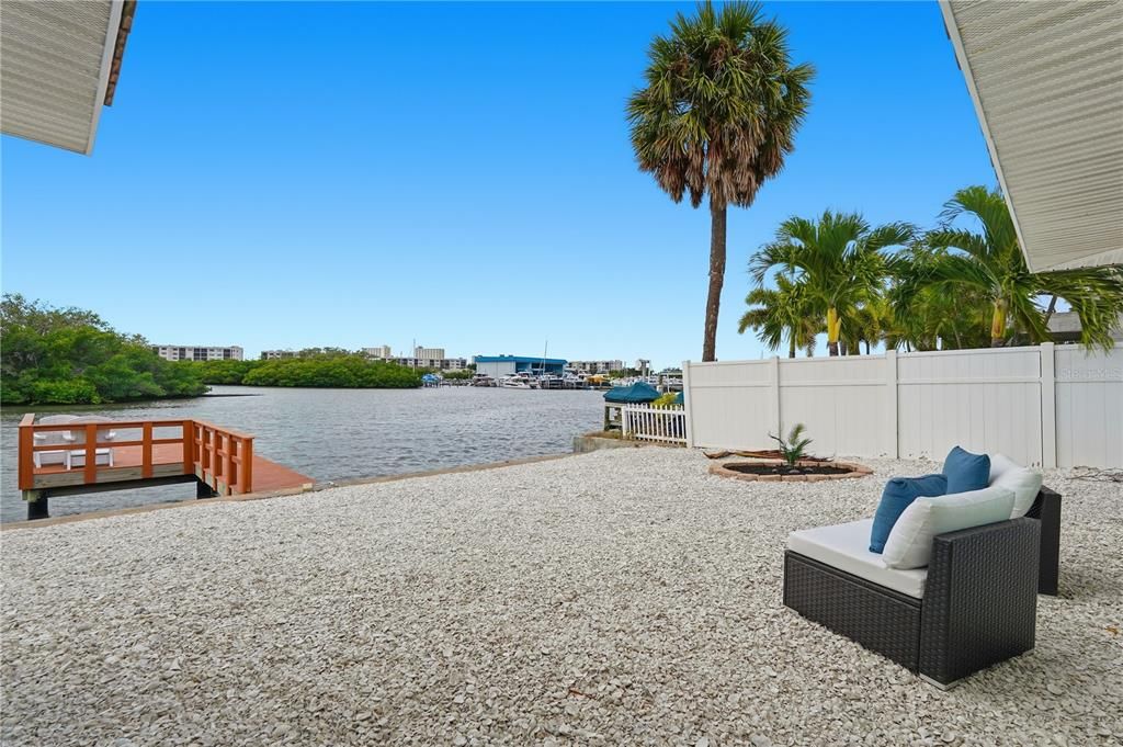 En Venta: $1,050,000 (3 camas, 2 baños, 2098 Pies cuadrados)