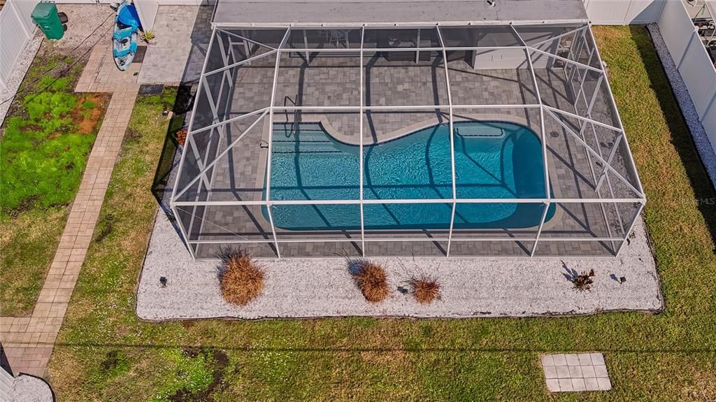 Под контрактом: $425,000 (2 спален, 2 ванн, 992 Квадратных фут)