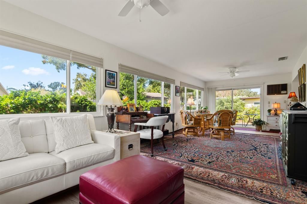 For Sale: $405,000 (2 beds, 2 baths, 1488 Square Feet)