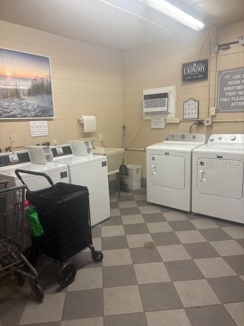 В аренду: $2,300 (2 спален, 2 ванн, 1133 Квадратных фут)