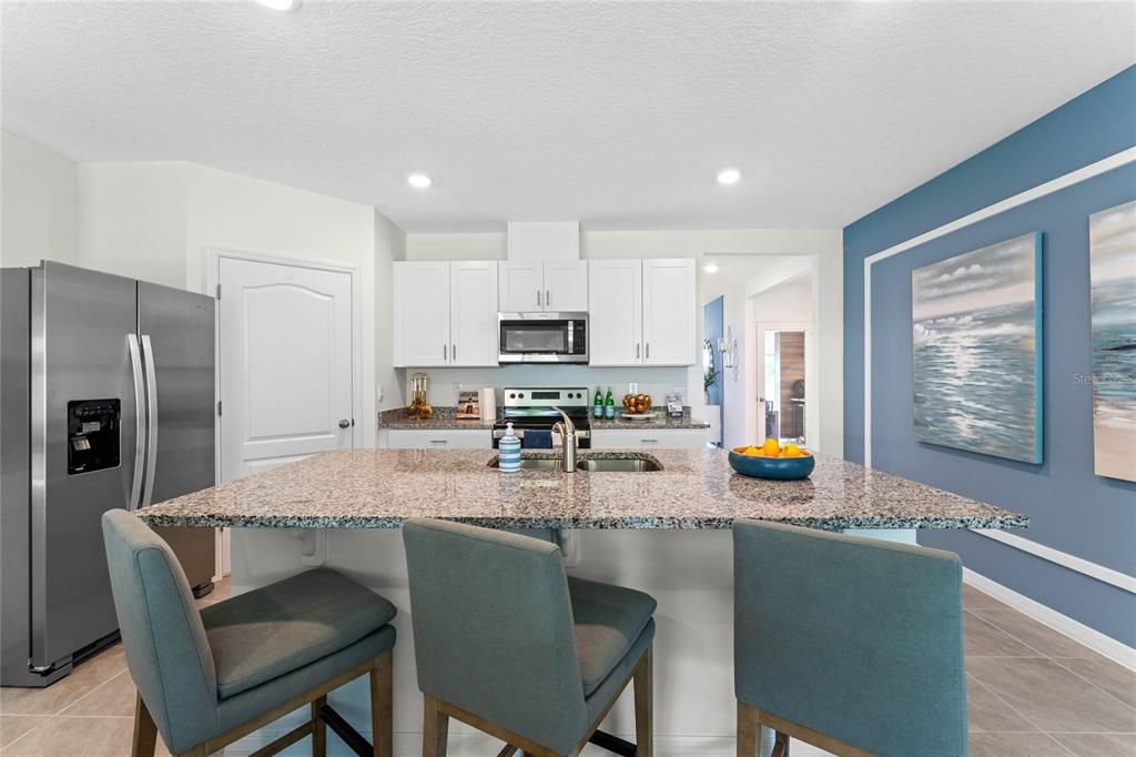 Active With Contract: $387,990 (4 beds, 2 baths, 1828 Square Feet)