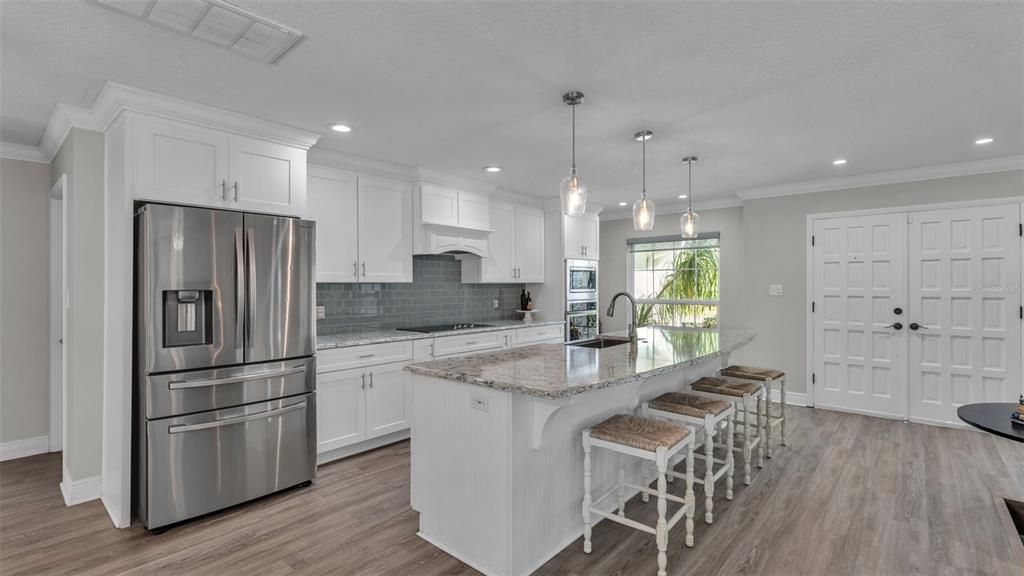 En Venta: $649,900 (4 camas, 2 baños, 2357 Pies cuadrados)