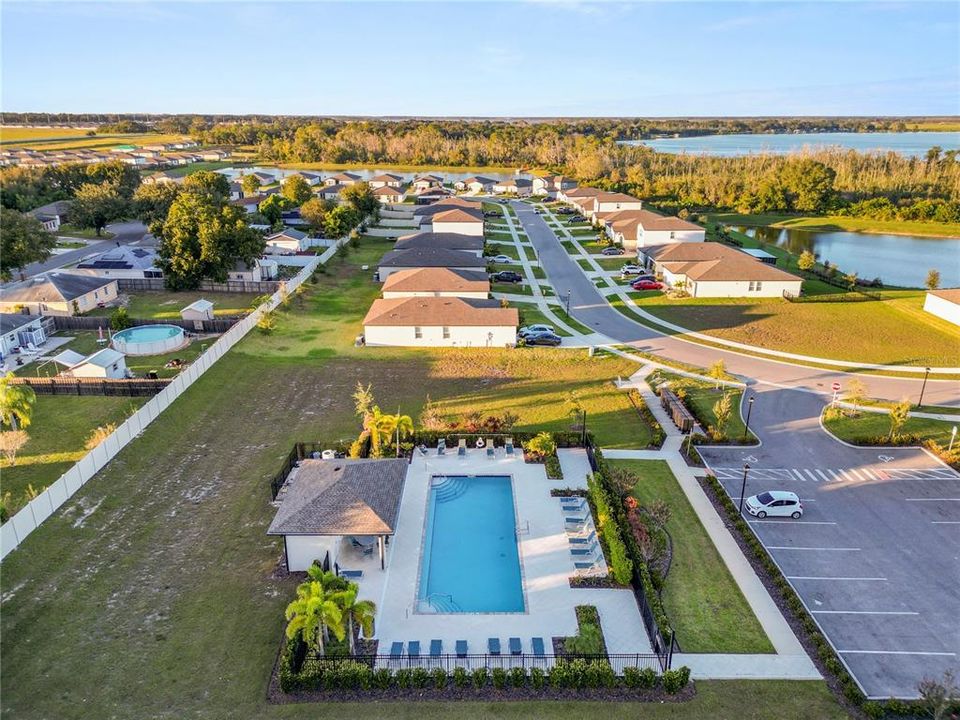 For Sale: $359,000 (4 beds, 2 baths, 2364 Square Feet)