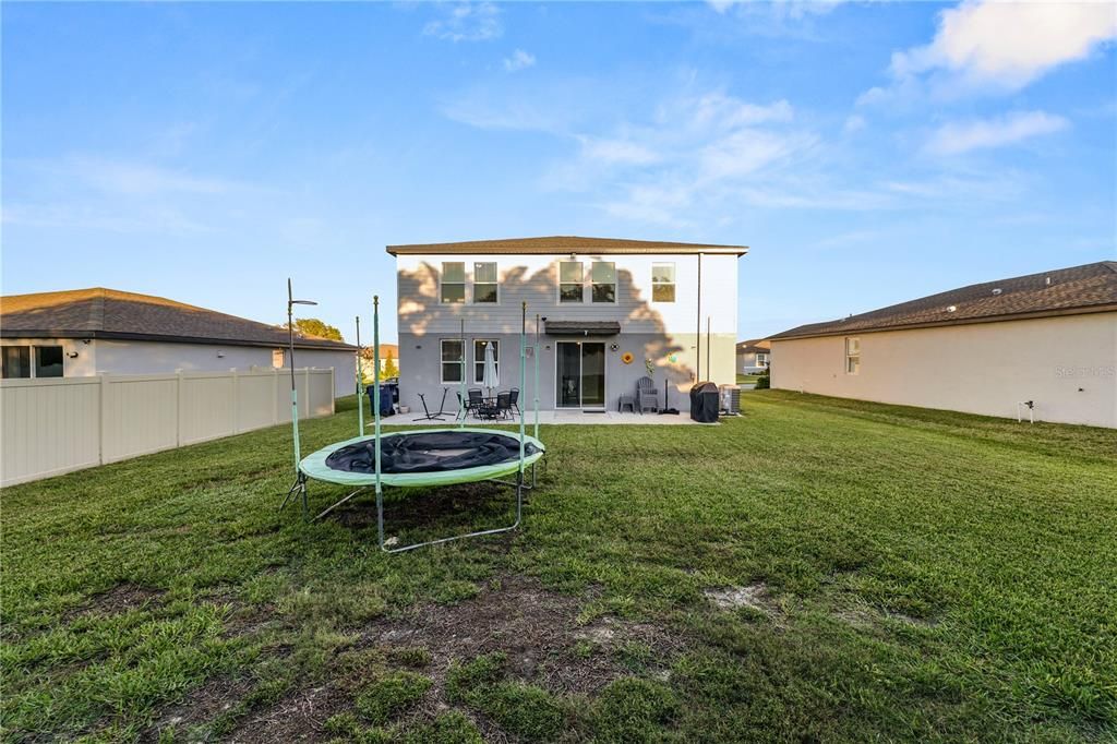 For Sale: $359,000 (4 beds, 2 baths, 2364 Square Feet)