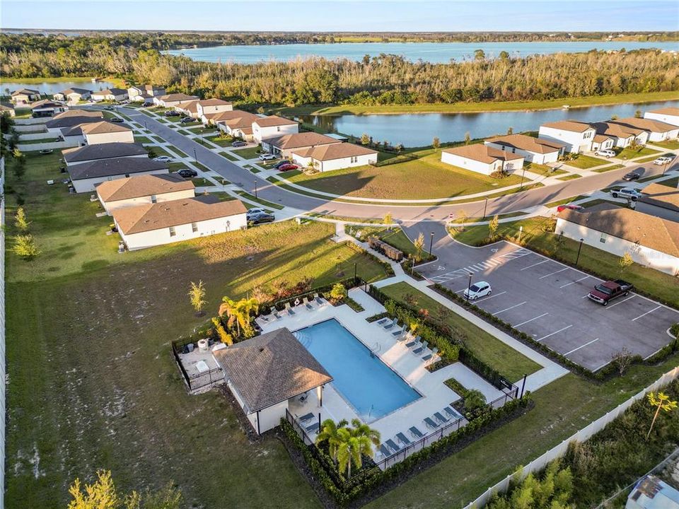 For Sale: $359,000 (4 beds, 2 baths, 2364 Square Feet)