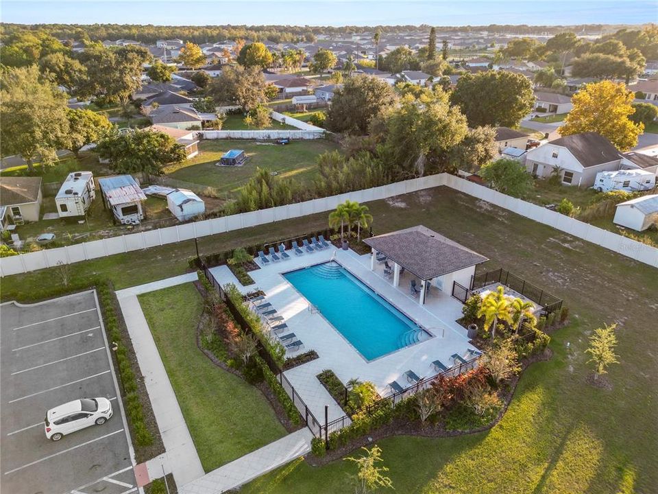 For Sale: $359,000 (4 beds, 2 baths, 2364 Square Feet)