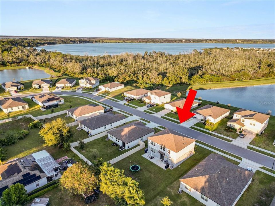 For Sale: $359,000 (4 beds, 2 baths, 2364 Square Feet)