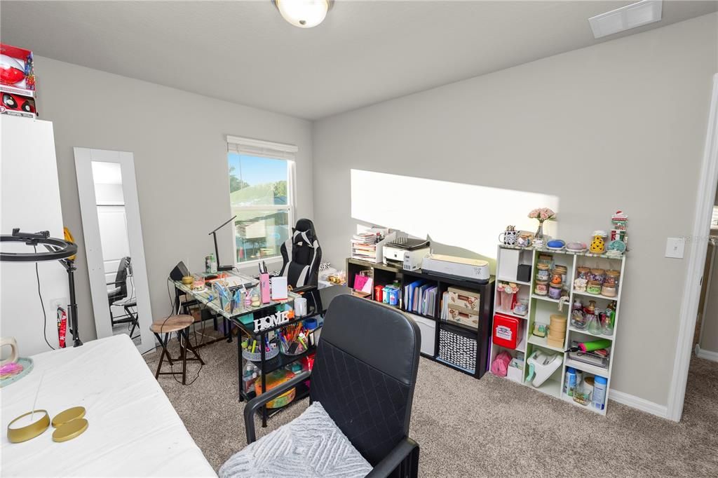 For Sale: $359,000 (4 beds, 2 baths, 2364 Square Feet)