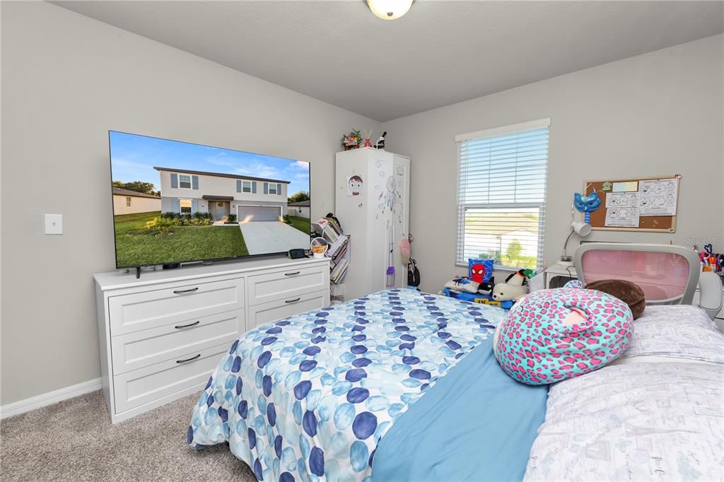 For Sale: $359,000 (4 beds, 2 baths, 2364 Square Feet)