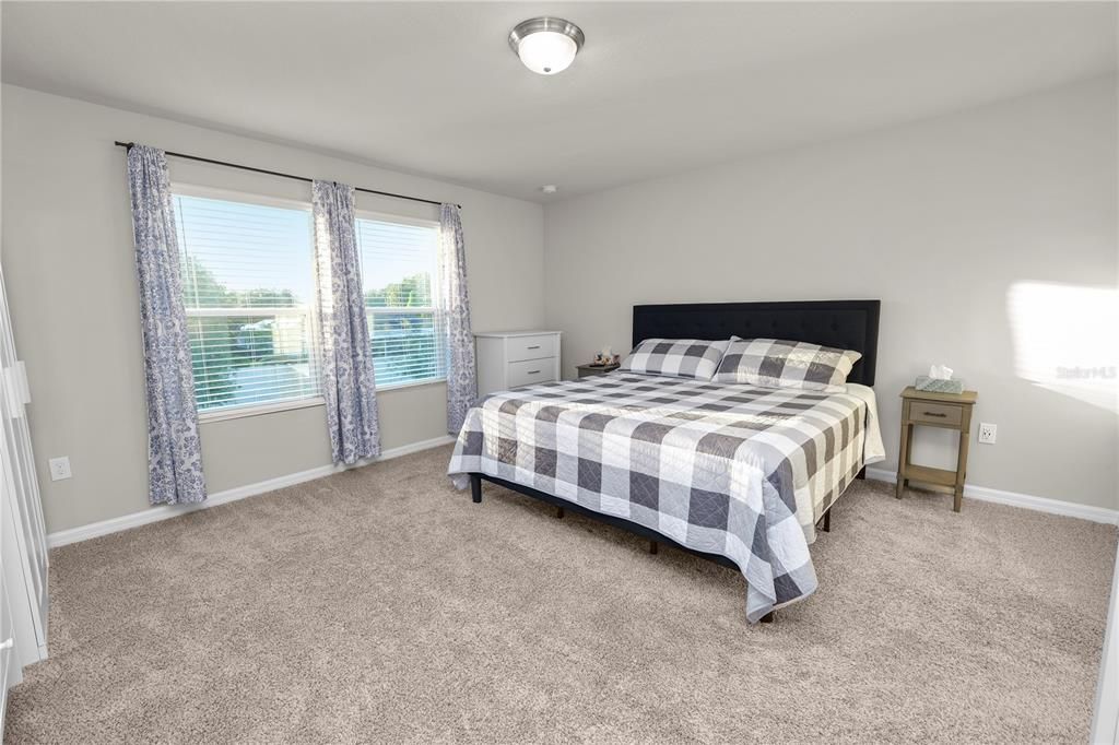 For Sale: $359,000 (4 beds, 2 baths, 2364 Square Feet)