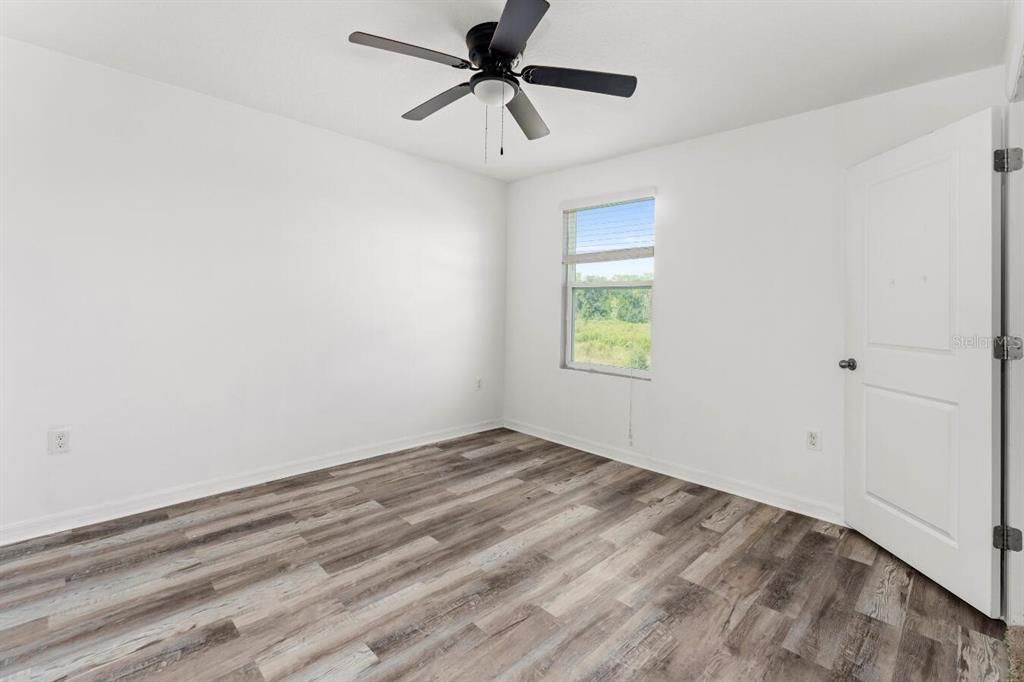 For Sale: $338,500 (5 beds, 3 baths, 2674 Square Feet)