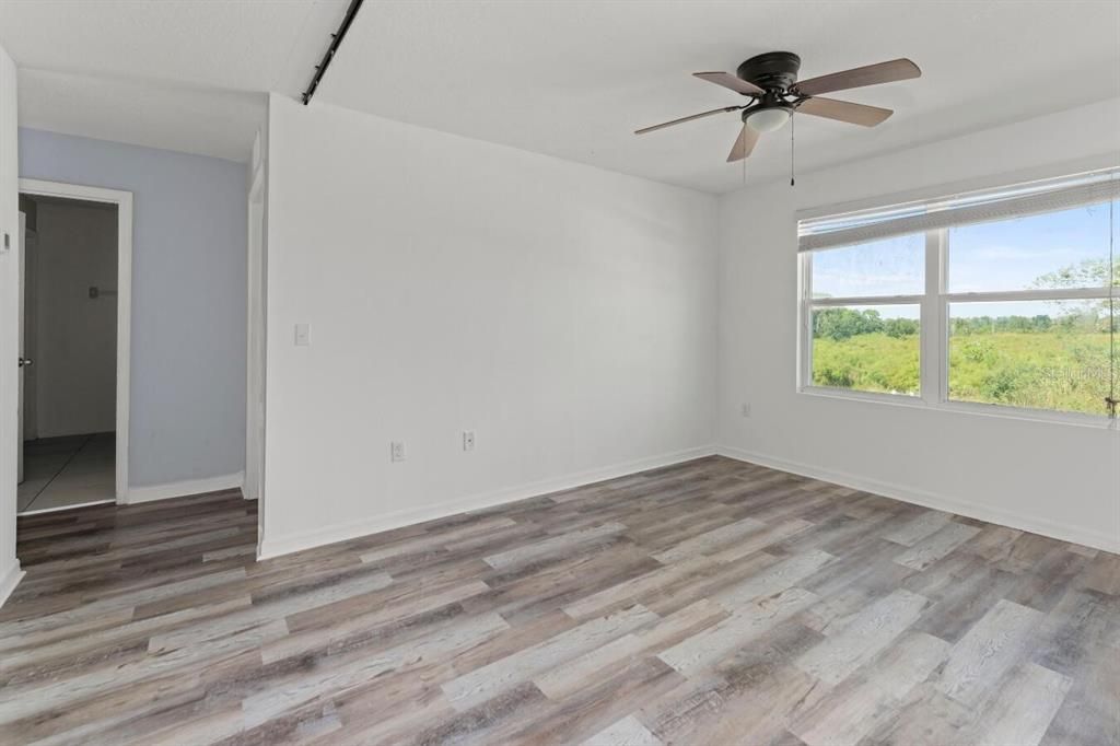 For Sale: $338,500 (5 beds, 3 baths, 2674 Square Feet)