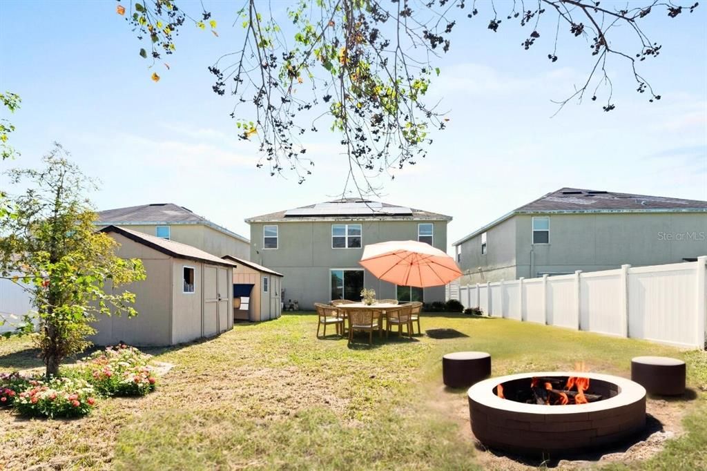 For Sale: $338,500 (5 beds, 3 baths, 2674 Square Feet)