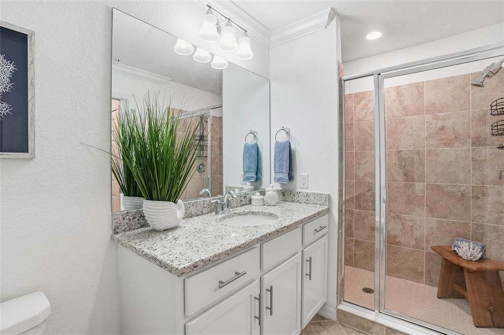 Active With Contract: $269,900 (2 beds, 2 baths, 1198 Square Feet)