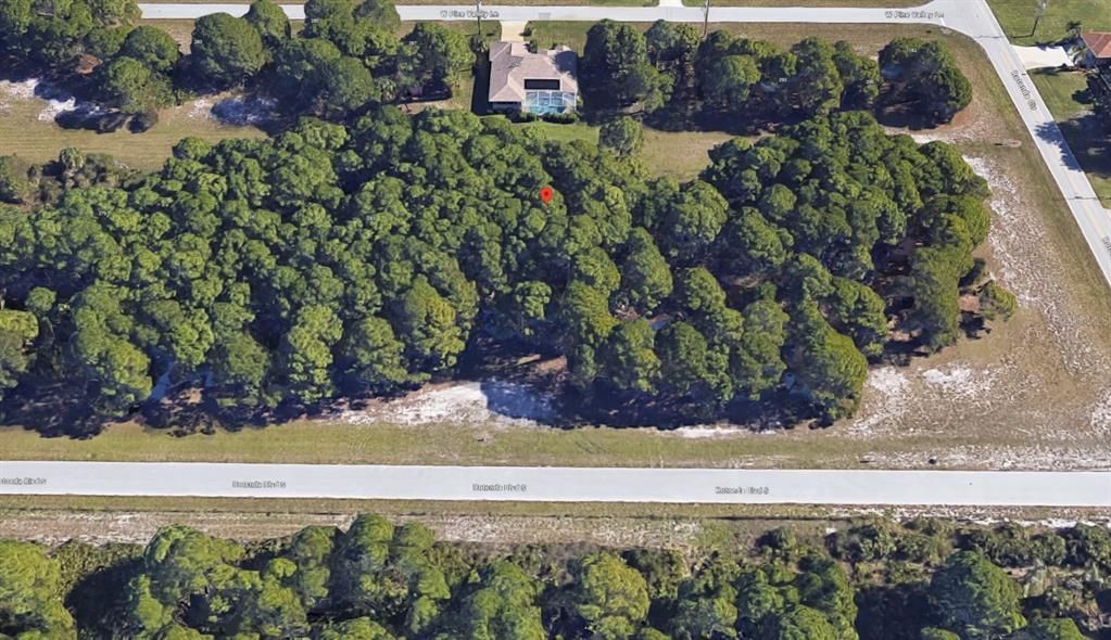 待售: $57,000 (0.37 acres)