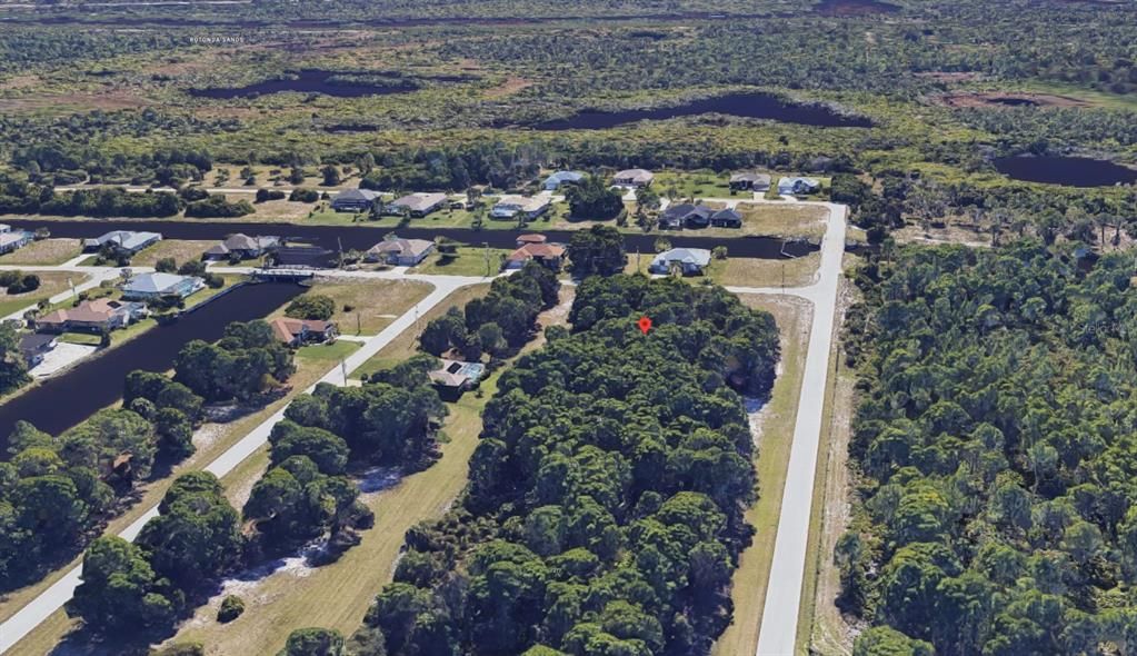 待售: $57,000 (0.37 acres)