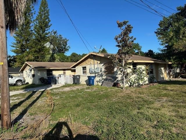 待售: $499,999 (0 贝兹, 0 浴室, 2400 平方英尺)