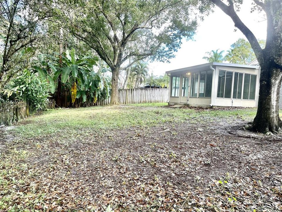 合同活跃: $340,000 (3 贝兹, 2 浴室, 1366 平方英尺)