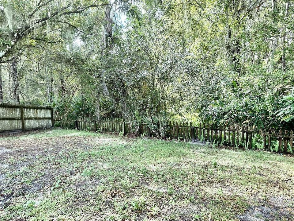 合同活跃: $340,000 (3 贝兹, 2 浴室, 1366 平方英尺)