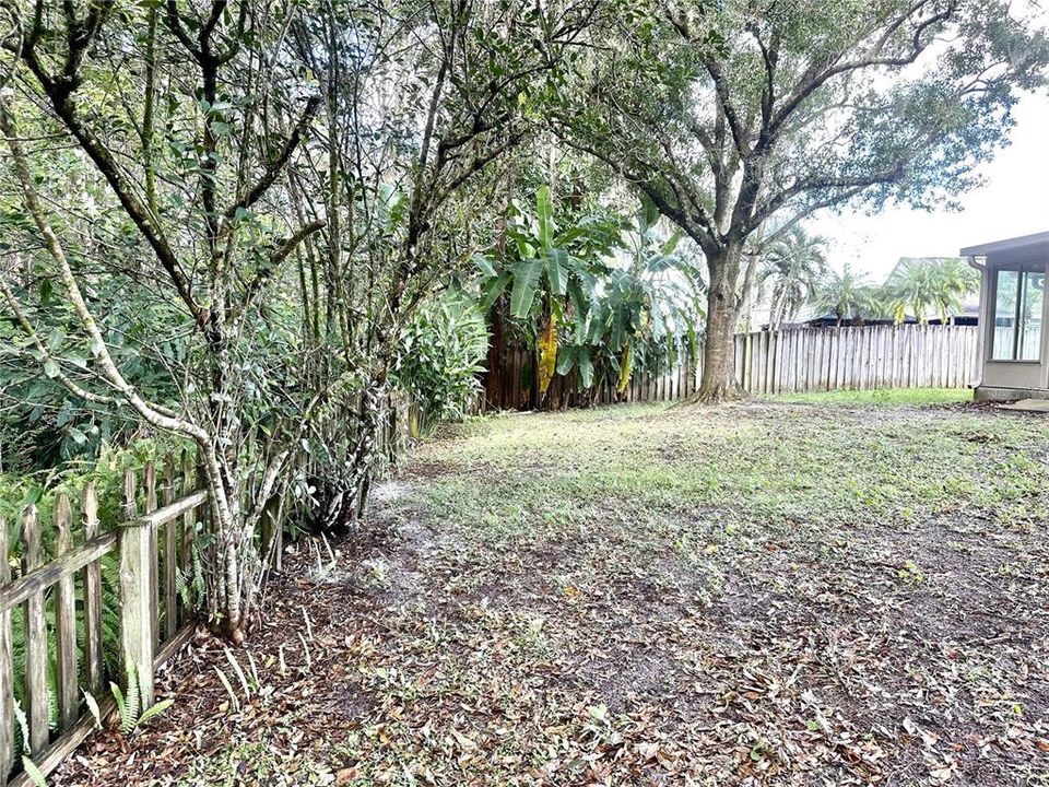 合同活跃: $340,000 (3 贝兹, 2 浴室, 1366 平方英尺)