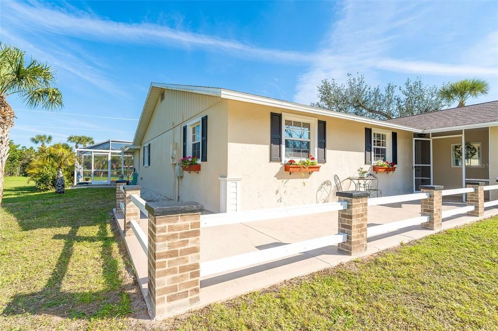 En Venta: $684,900 (3 camas, 2 baños, 1593 Pies cuadrados)